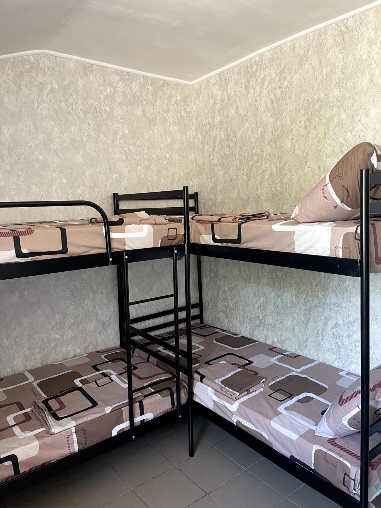 Pitstop Motel Камянске Екстериор снимка